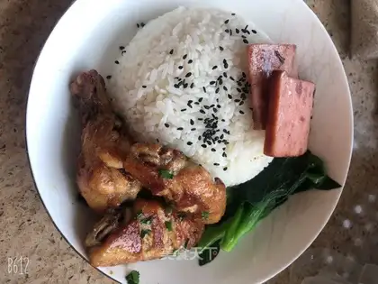 Chicken wing ham rice