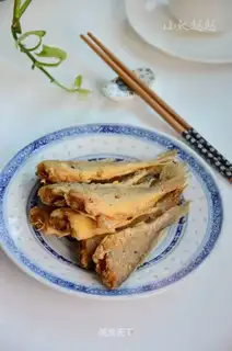 Dried yellow fish