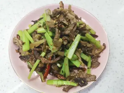 It's a home full of beef