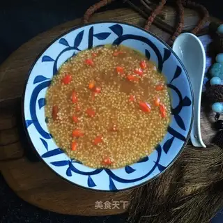 Red sugar porridge