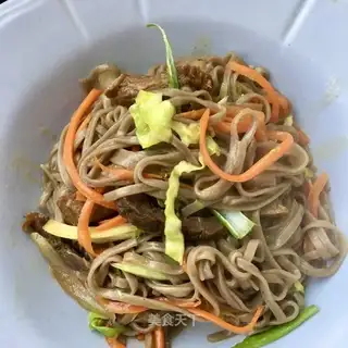 Donkey fried noodles