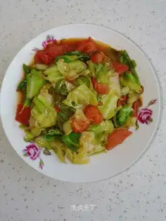 Tomato-burned cabbage