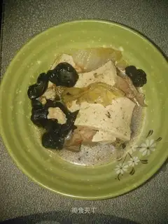 Meat tofu soup