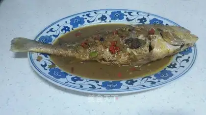 Red-hot yellowfish