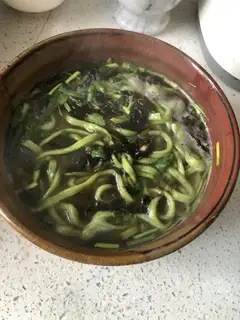 Spinach noodles