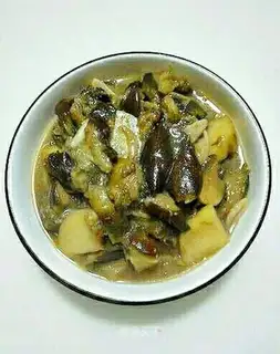 Old soup and eggplant