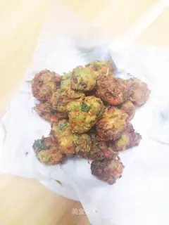 Blue radish friedballs