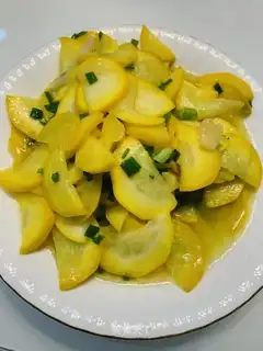 Garlic, yellow and yellow