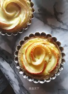 The apple rose omelet