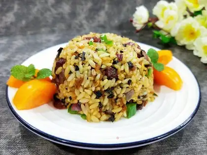 Plum and sausage fried rice