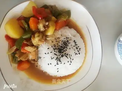 Curry chicken and potatoes