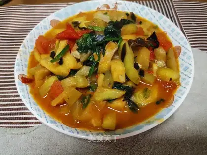 Cheese and tomatoes