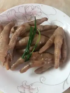 Chicken claws