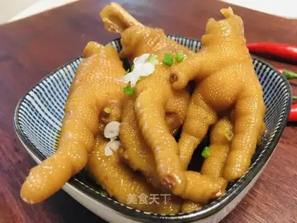 The feet of a halogened chicken