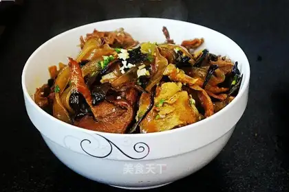 Chicken stew mushrooms