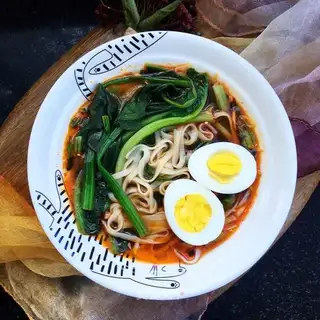 Pineapple egg noodles