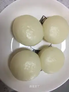 Milky rice with hair