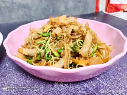 Black bean sprouts