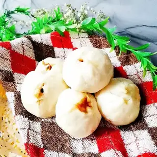 Meat buns