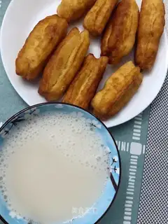 The traditional fried oil bar