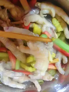 Porridge claws