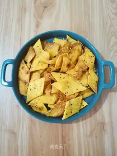Homemade pumpkin chips