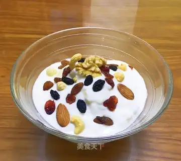 Apple yogurt