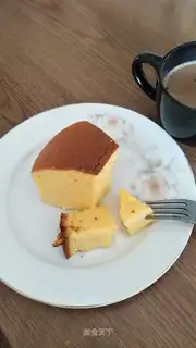 Yogurt cake