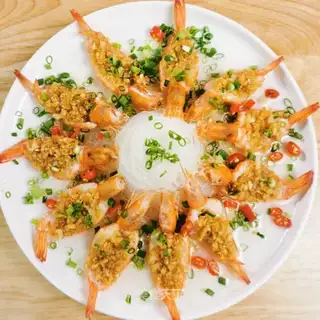 Flowers with rich shrimp