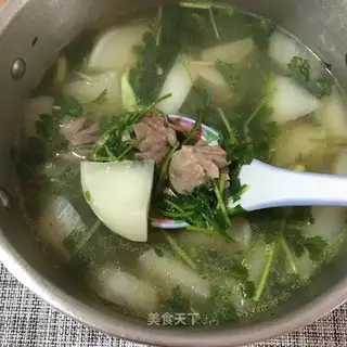 Roach beefball soup