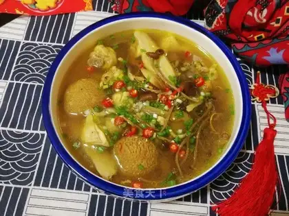 Ten gill chicken soup