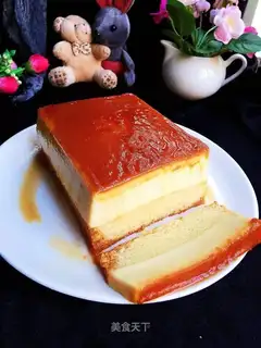 Caramel pudding cake