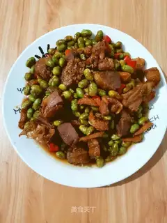 A duck for beans