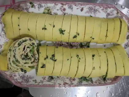 Chicken spinach roll