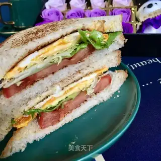 Egg sandwich