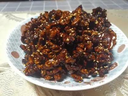 Red sugar pecan