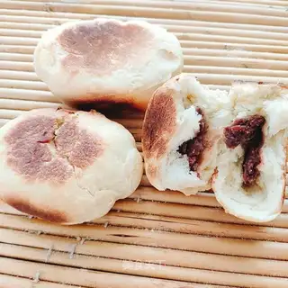 Bean-bread