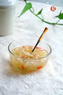 Silver Syd soup