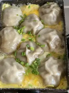 Egg hugs and soup cages