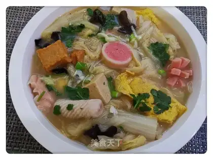 Pitball and cabbage soup
