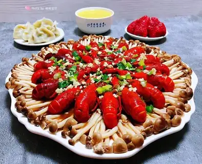 Crab mushrooms, lobster