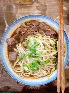 Beef noodles