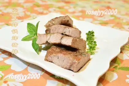 AIR-CUTTERED T-BONE PORK CHOPS