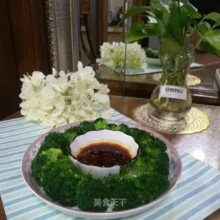 ♪ Burn the broccoli ♪