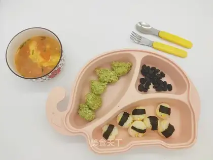 Peas, vegetables, chicken round