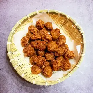 Blast the balls