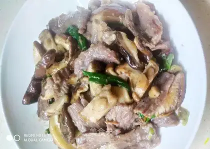 Beef fried mushrooms