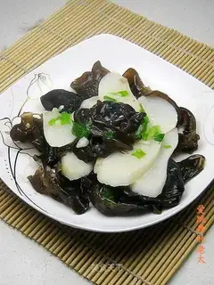 stir-fried yam with black fungus