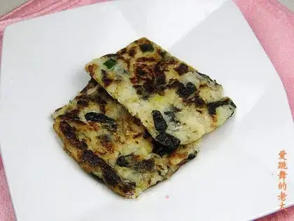 Seaweed shredded radish cake
