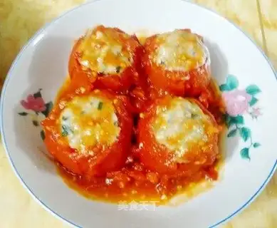 Stuffed fish with tomato